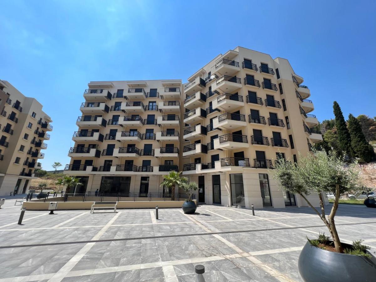 פודגוריצה Green Hills By Rent A Car Mi מראה חיצוני תמונה