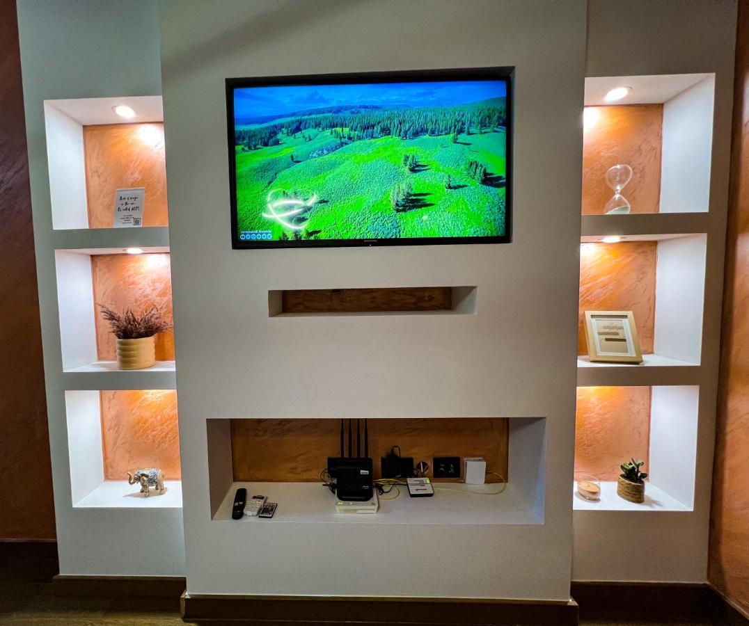 פודגוריצה Green Hills By Rent A Car Mi מראה חיצוני תמונה
